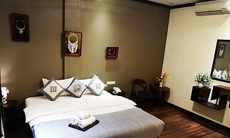 Phonethip Plaza Hotel