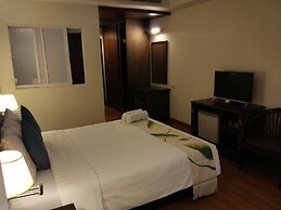FRESH INN HOTEL