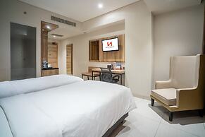 Swiss-Belhotel Karawang