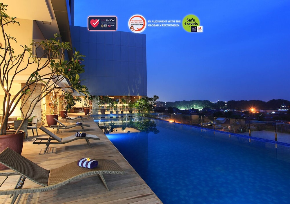 Swiss-Belhotel Karawang
