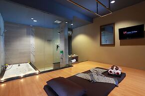 Swiss-Belhotel Karawang