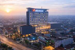 Swiss-Belhotel Karawang
