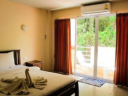 Number 1 Guesthouse & Restaurant