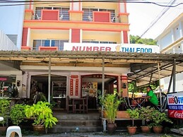Number 1 Guesthouse & Restaurant