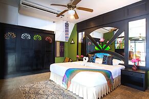 Kelly’s Residency