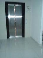 Thanyalak at The Gallery Condominium