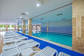 Royal Atlantis Spa & Resort