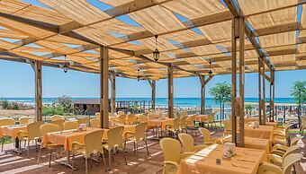 Royal Atlantis Spa & Resort