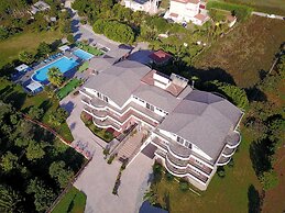 IonionStar Hotel
