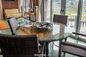 IonionStar Hotel