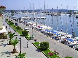 IonionStar Hotel