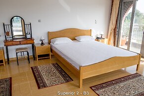 IonionStar Hotel