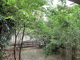 Red Fox Guesthouse