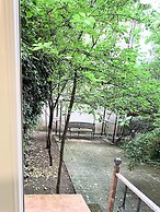 Red Fox Guesthouse