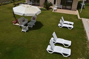 Nea Garden Hotel
