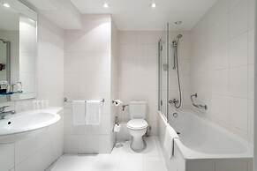 Park Inn by Radisson Bucharest Hotel & Residence