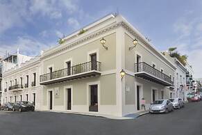 Decanter Hotel