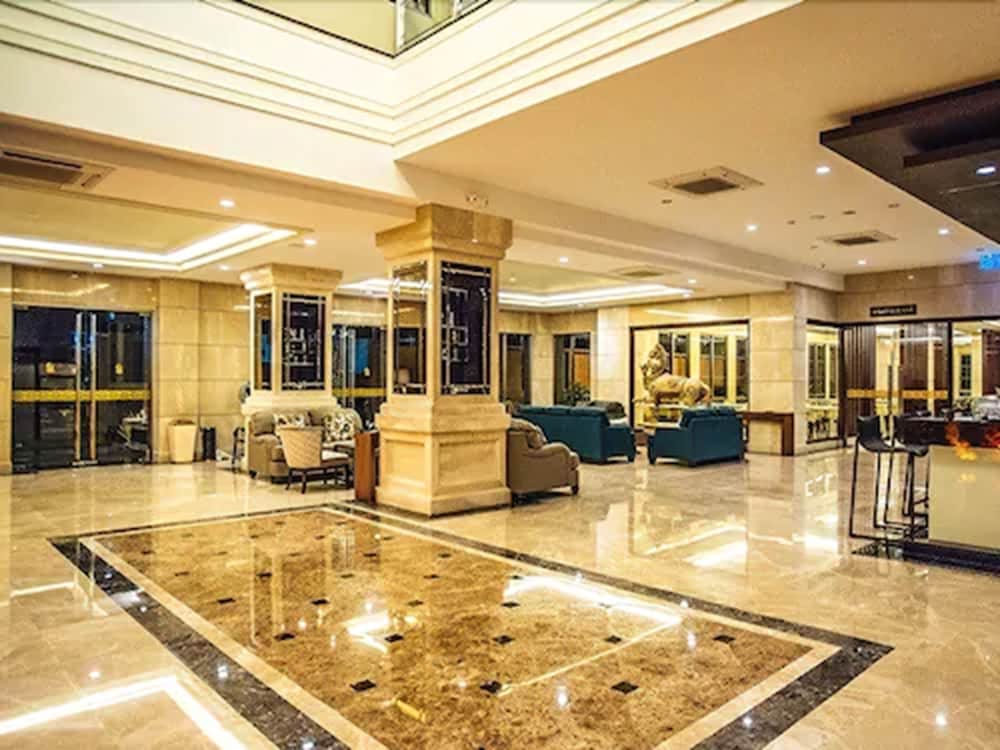 March Hotel Pattaya