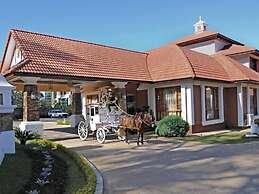 Royal Reward Resort