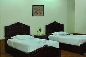 Royal Reward Resort