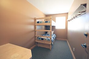 Executive Suite by Apex Mountain Lodging