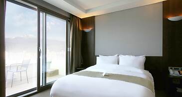 M-Stay Hotel Jeju