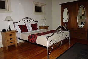 Glenelg Gateway Apartments