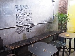 Big Boss Hostel