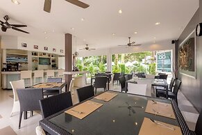 The Regent Studio Kamala