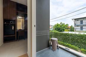 The Regent Studio Kamala