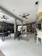 The Regent Studio Kamala