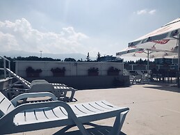 ATM Centre Hotel