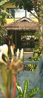 Thanakha Inle Hotel