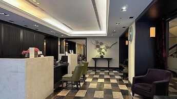 53 Hotel