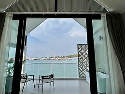 Baan Tah On The Sea