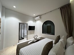 Baan Tah On The Sea