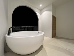 Baan Tah On The Sea