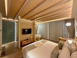 Baan Tah On The Sea