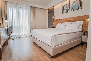 Miramare Beach Hotel