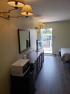 The Olympia Motel