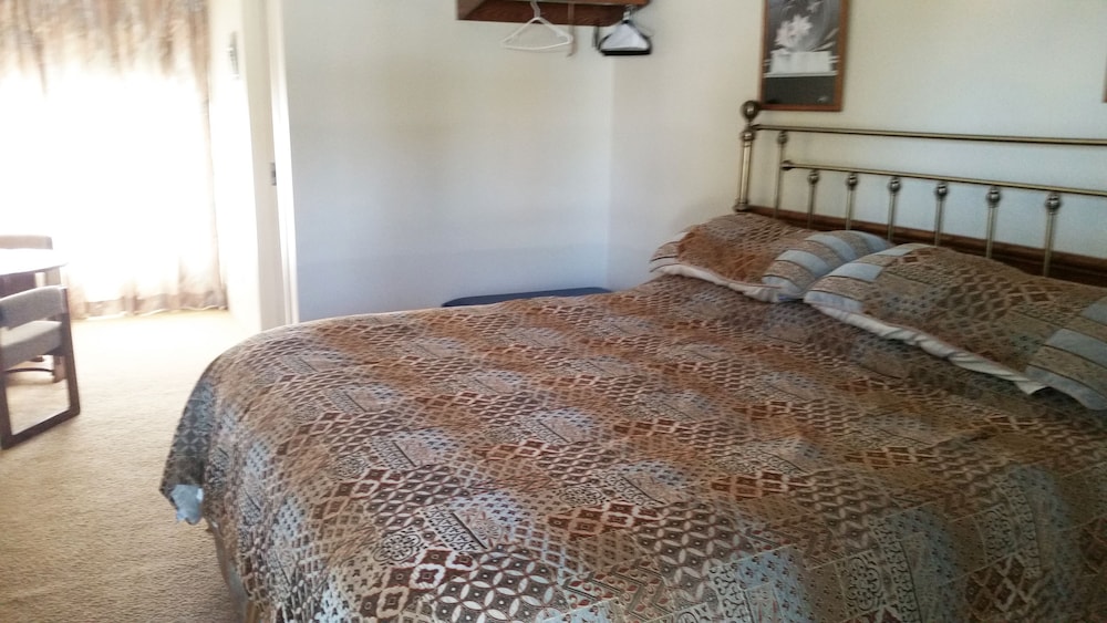 The Olympia Motel