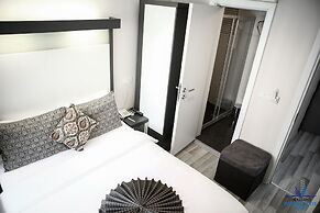 The Legend Platine Suite