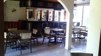 Hotel El Parador