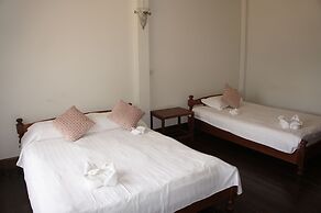 Vang Vieng Eco Lodge