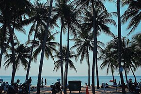 Sea Sand Trees