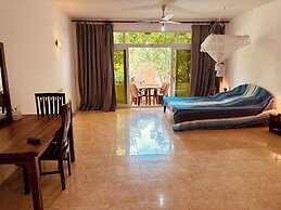 Raja Beach Hotel