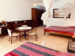 Raja Beach Hotel