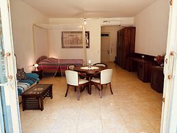 Raja Beach Hotel