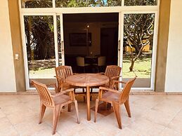 Raja Beach Hotel