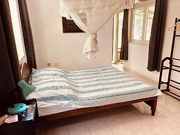 Raja Beach Hotel
